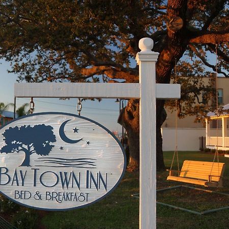 Bay Town Inn Bay St. Louis Bagian luar foto